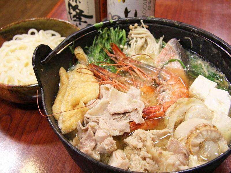 岐阜肯赵南酒店 外观 照片